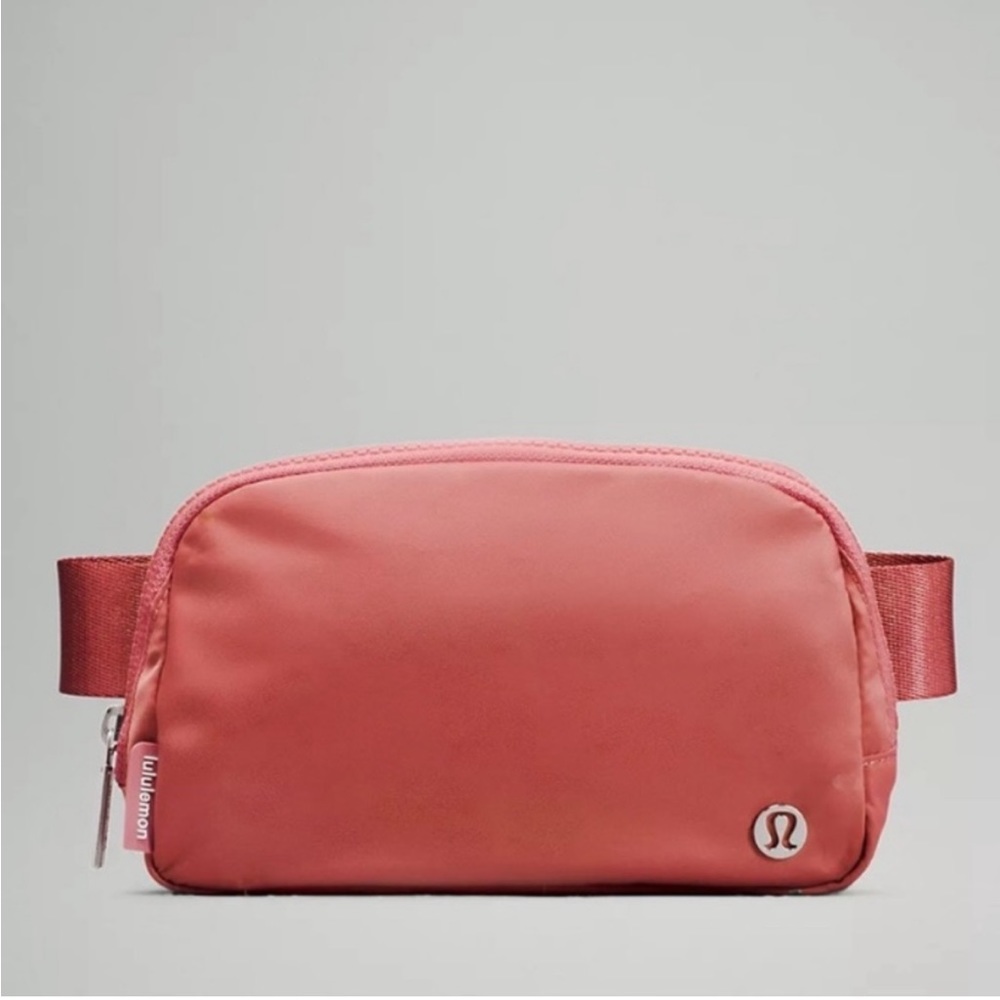 Lululemon Brier Rose Everywhere Belt Bag